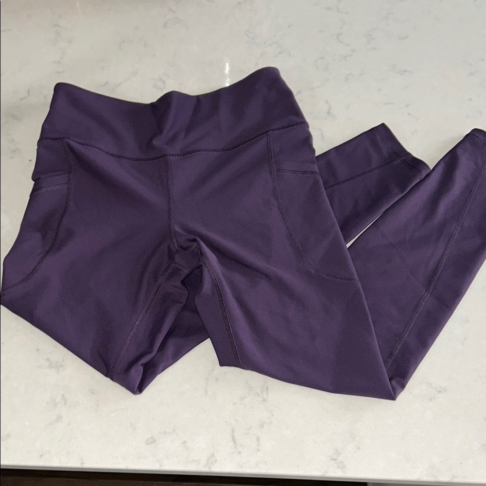 NWOT Old Navy Powersoft Purple Leggings